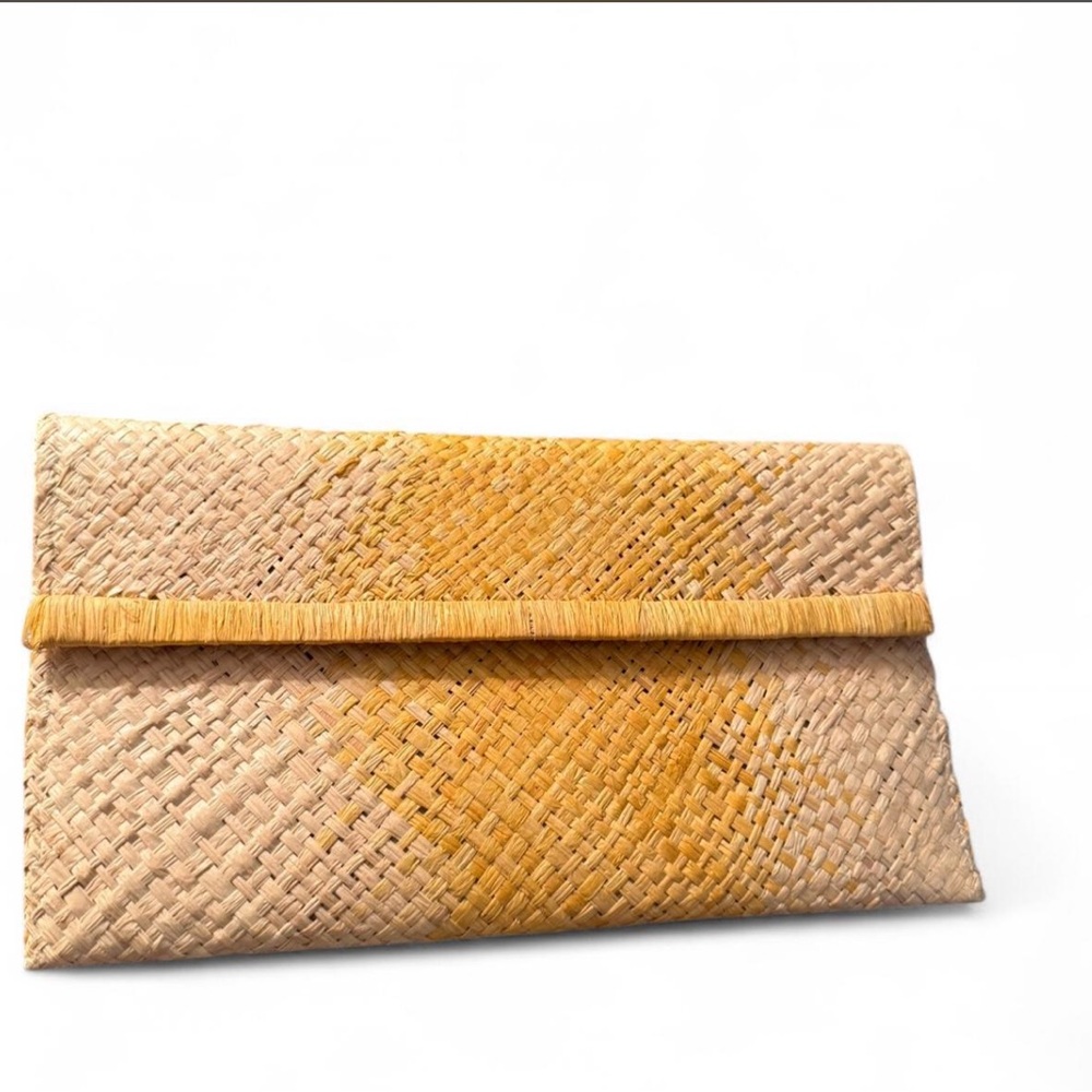 Mar Y Sol Handmade Yellow & Straw clutch